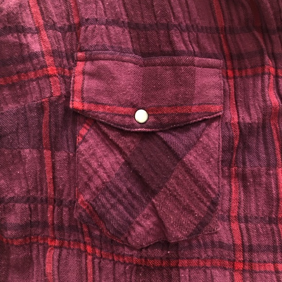 Kut From the Kloth Size M Women's Purple Burgundy Button Down Plaid Woven - Picture 9 of 13